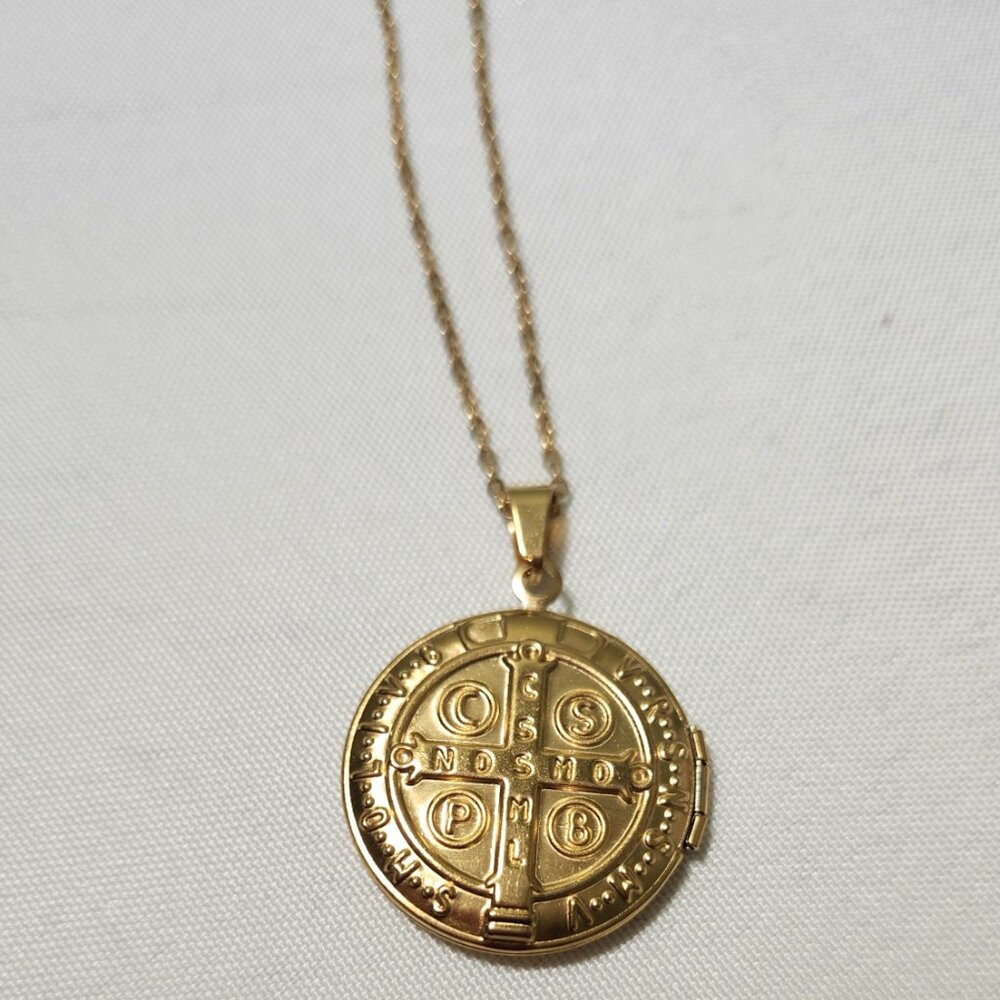 Gold Tone 2 Sided Religious locket pendant with chain